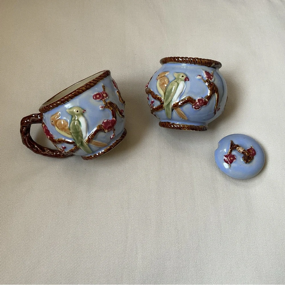 Whimsical Vintage Seymour Mann Majolica Lidded Sugar Jar and Creamer Set